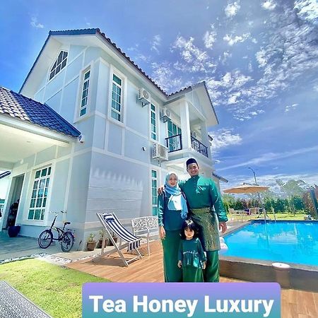 Вілла Tea Honey Luxury Malacca Екстер'єр фото