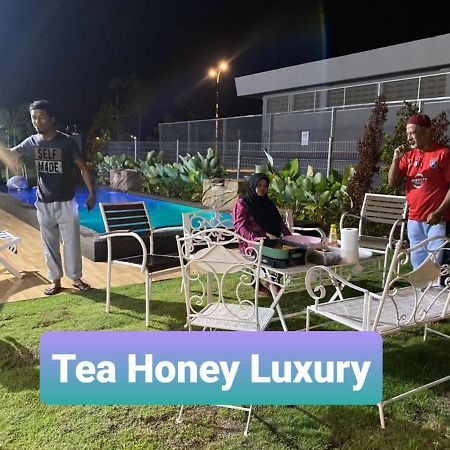 Вілла Tea Honey Luxury Malacca Екстер'єр фото