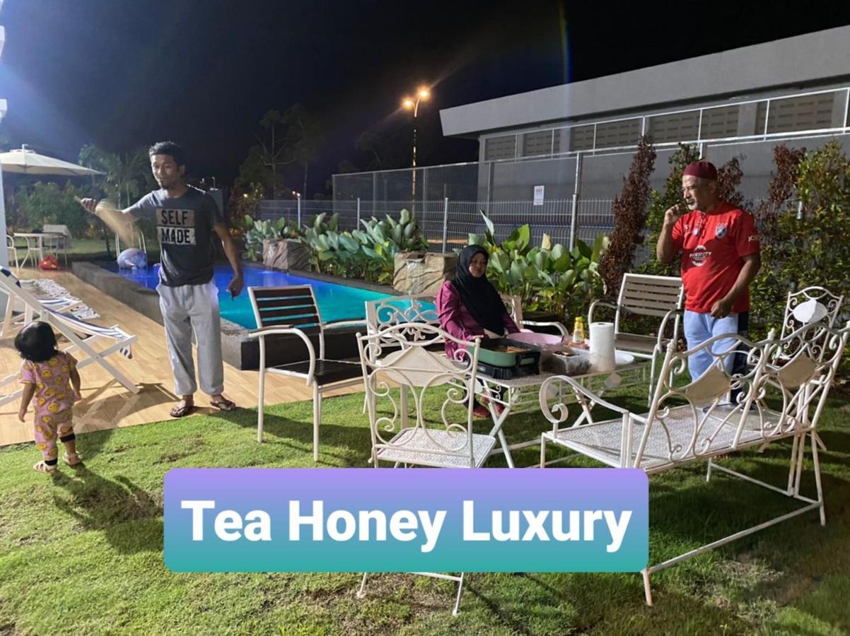 Вілла Tea Honey Luxury Malacca Екстер'єр фото