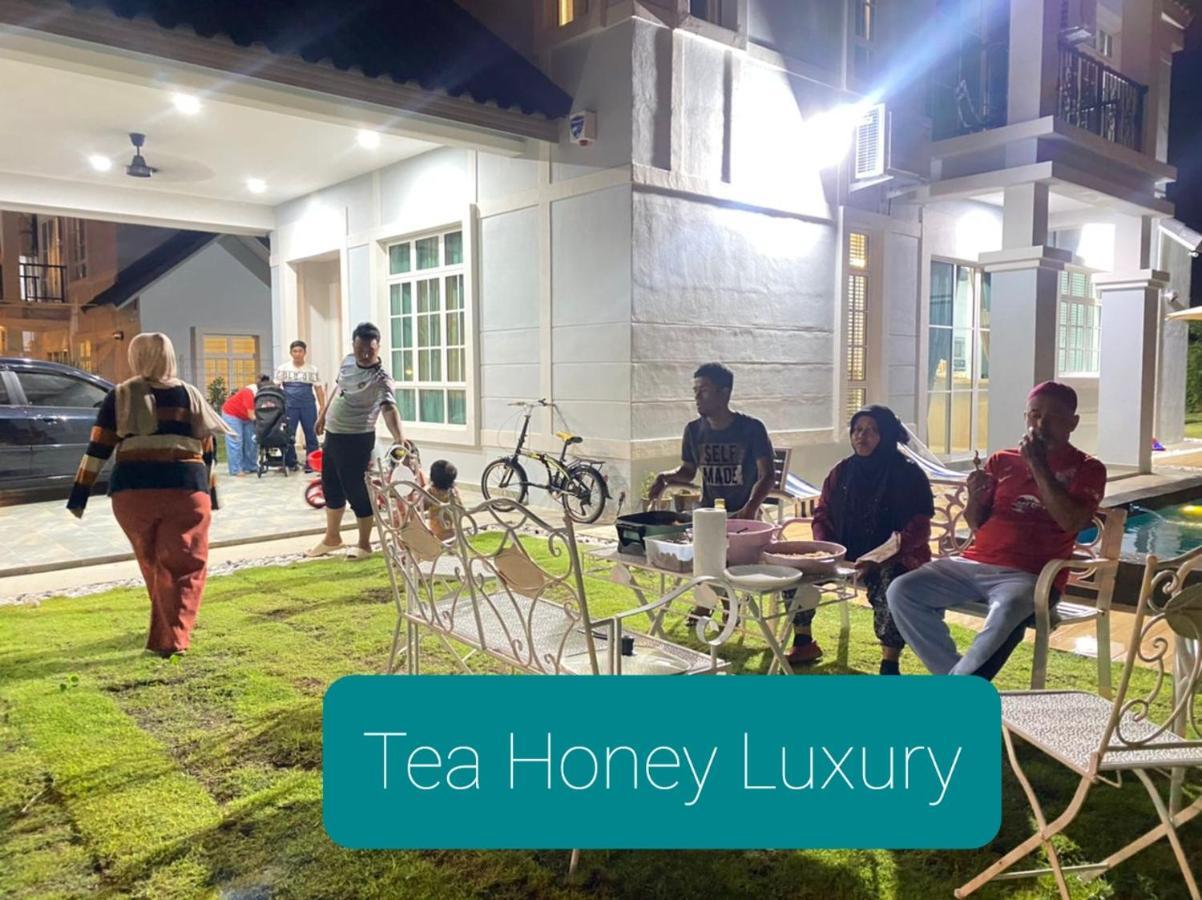 Вілла Tea Honey Luxury Malacca Екстер'єр фото